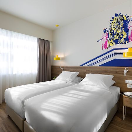Готель Ibis Styles Athens Routes Екстер'єр фото