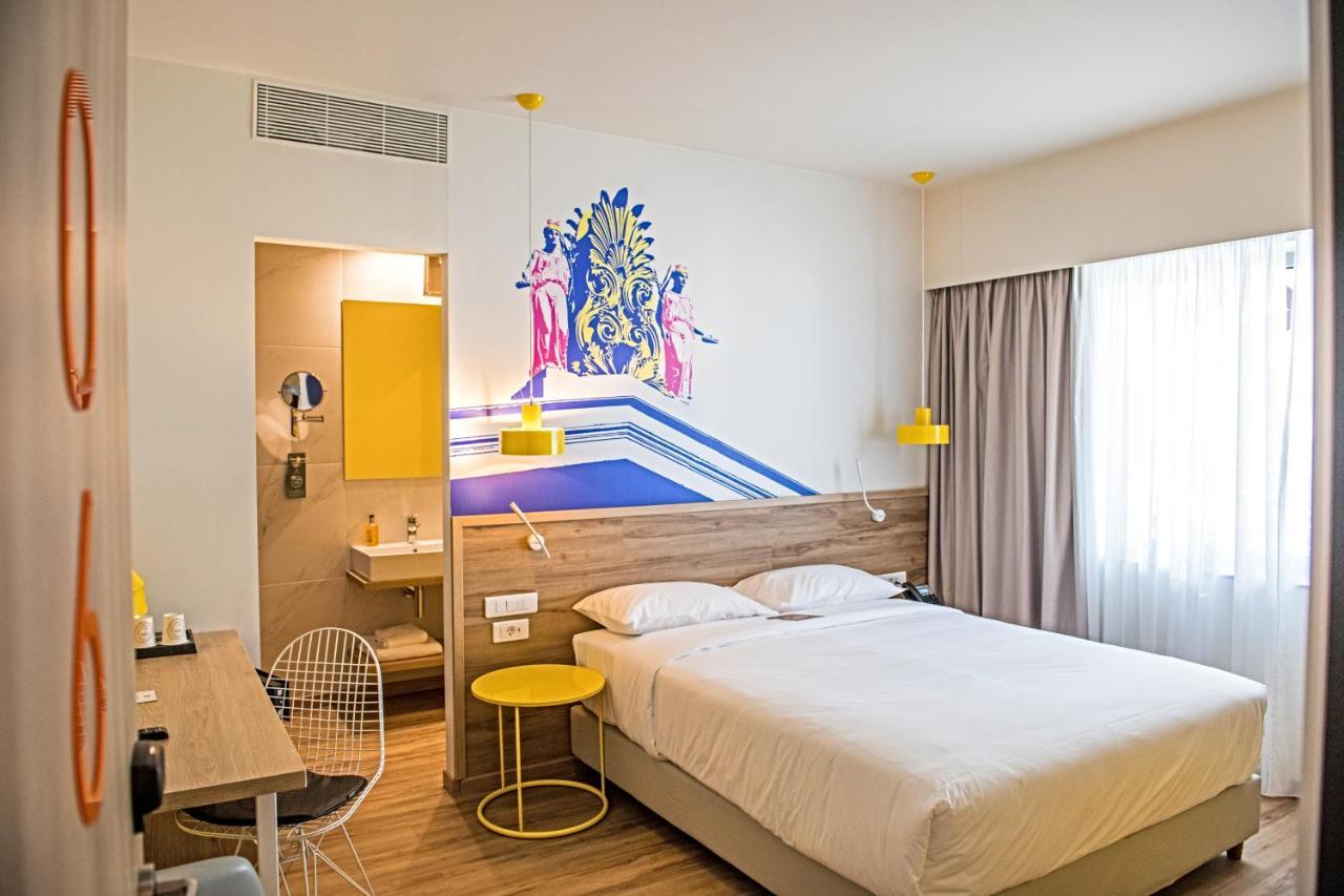 Готель Ibis Styles Athens Routes Екстер'єр фото