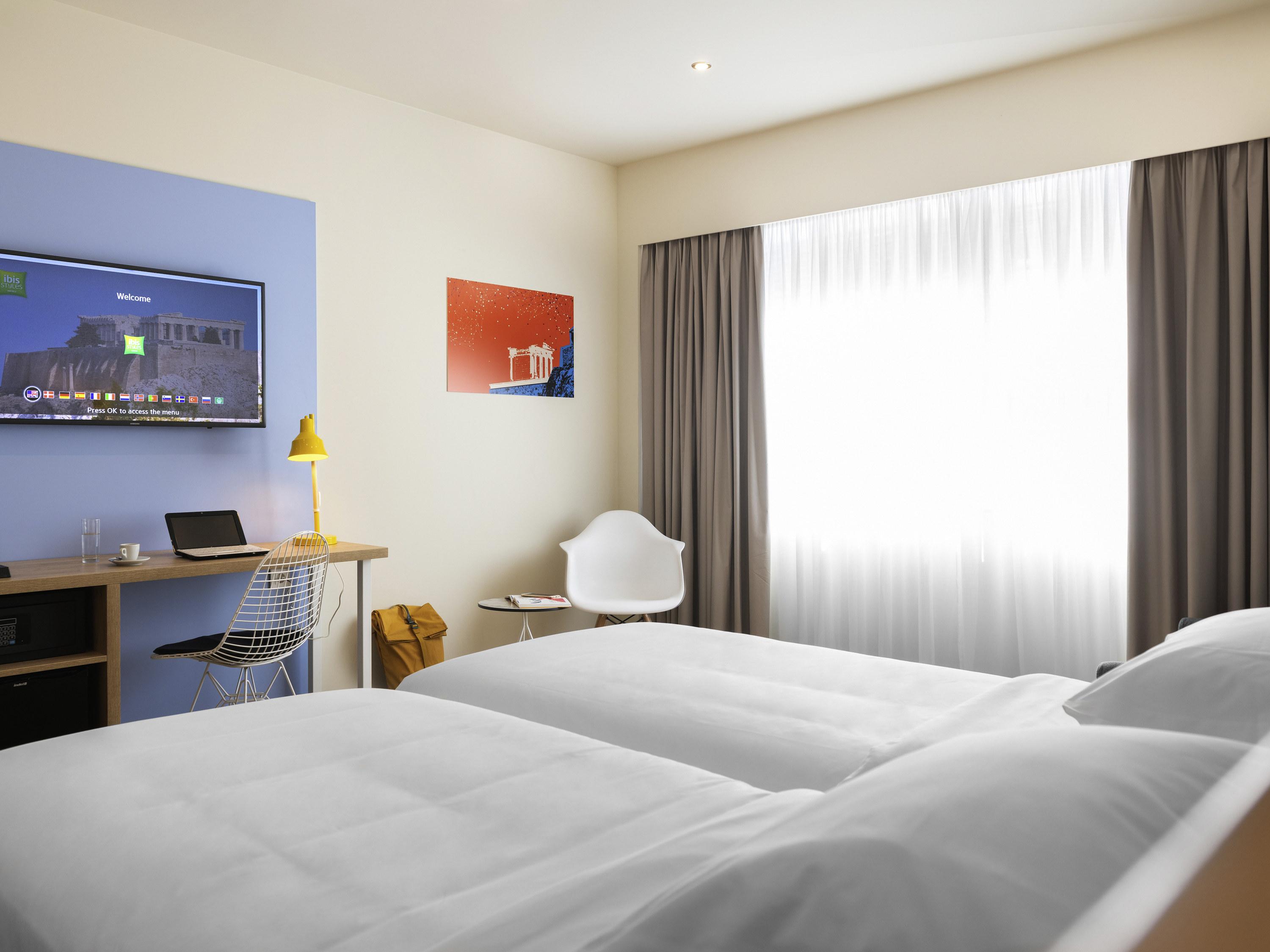Готель Ibis Styles Athens Routes Екстер'єр фото