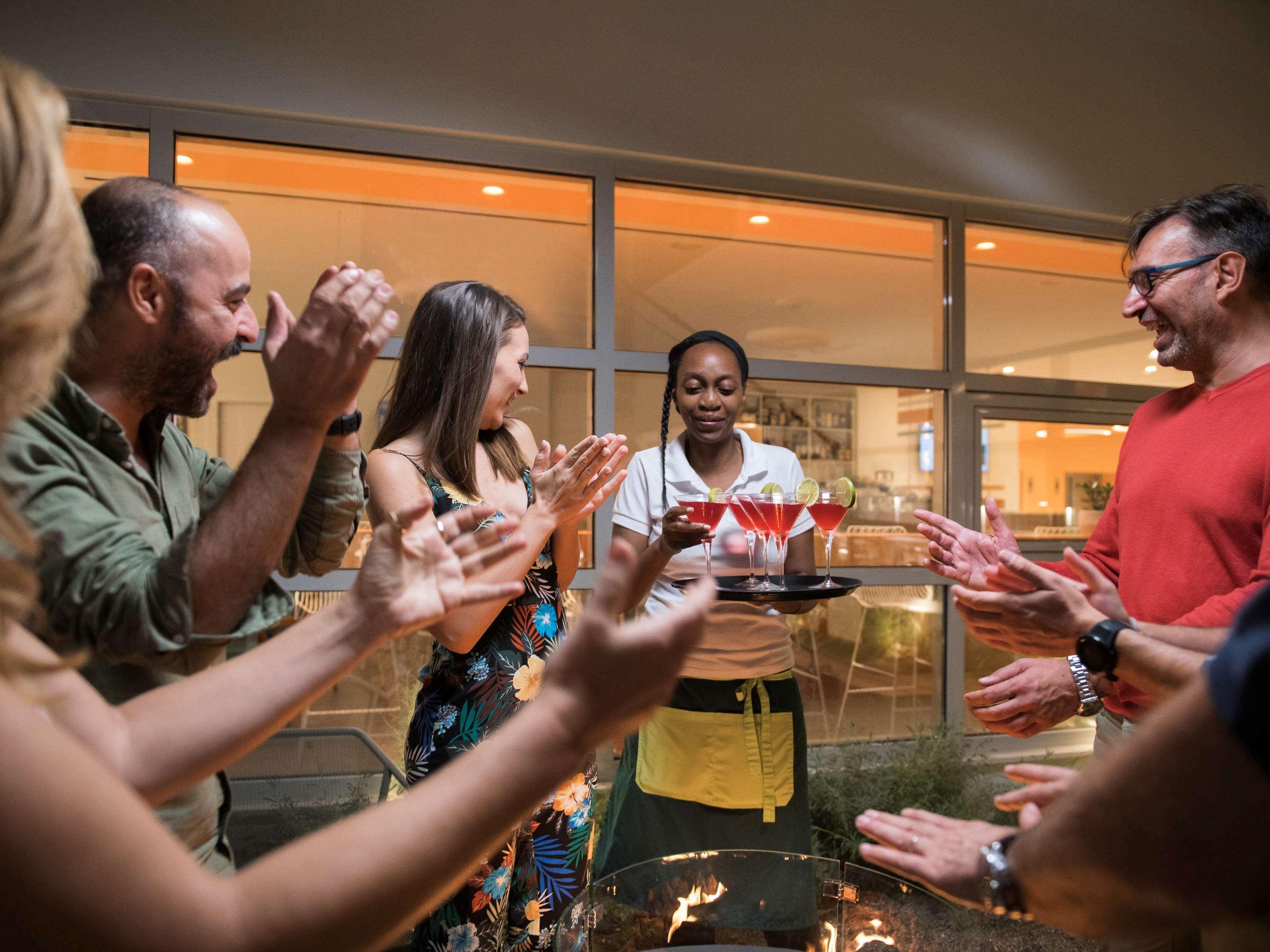Готель Ibis Styles Athens Routes Екстер'єр фото