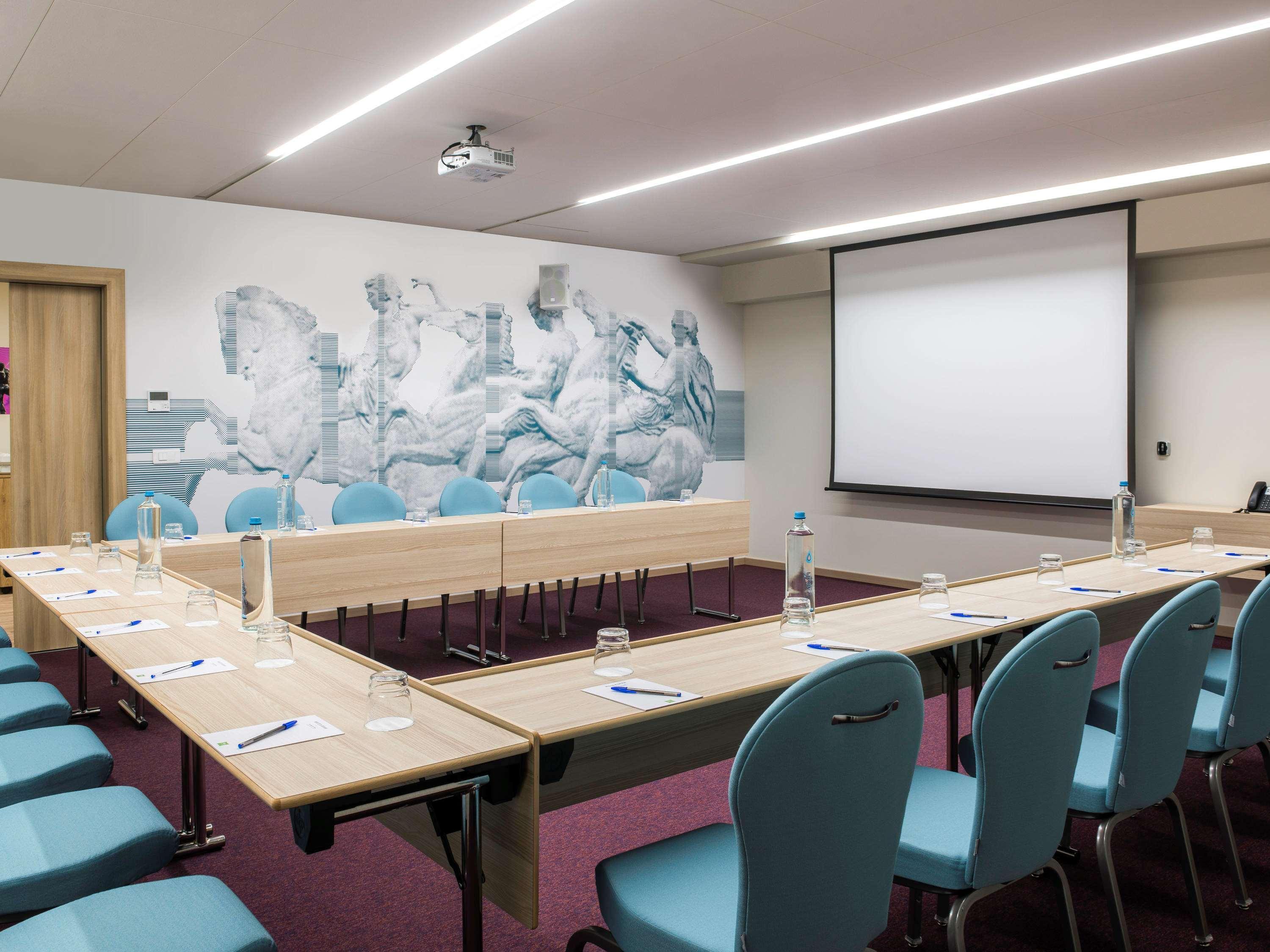Готель Ibis Styles Athens Routes Екстер'єр фото