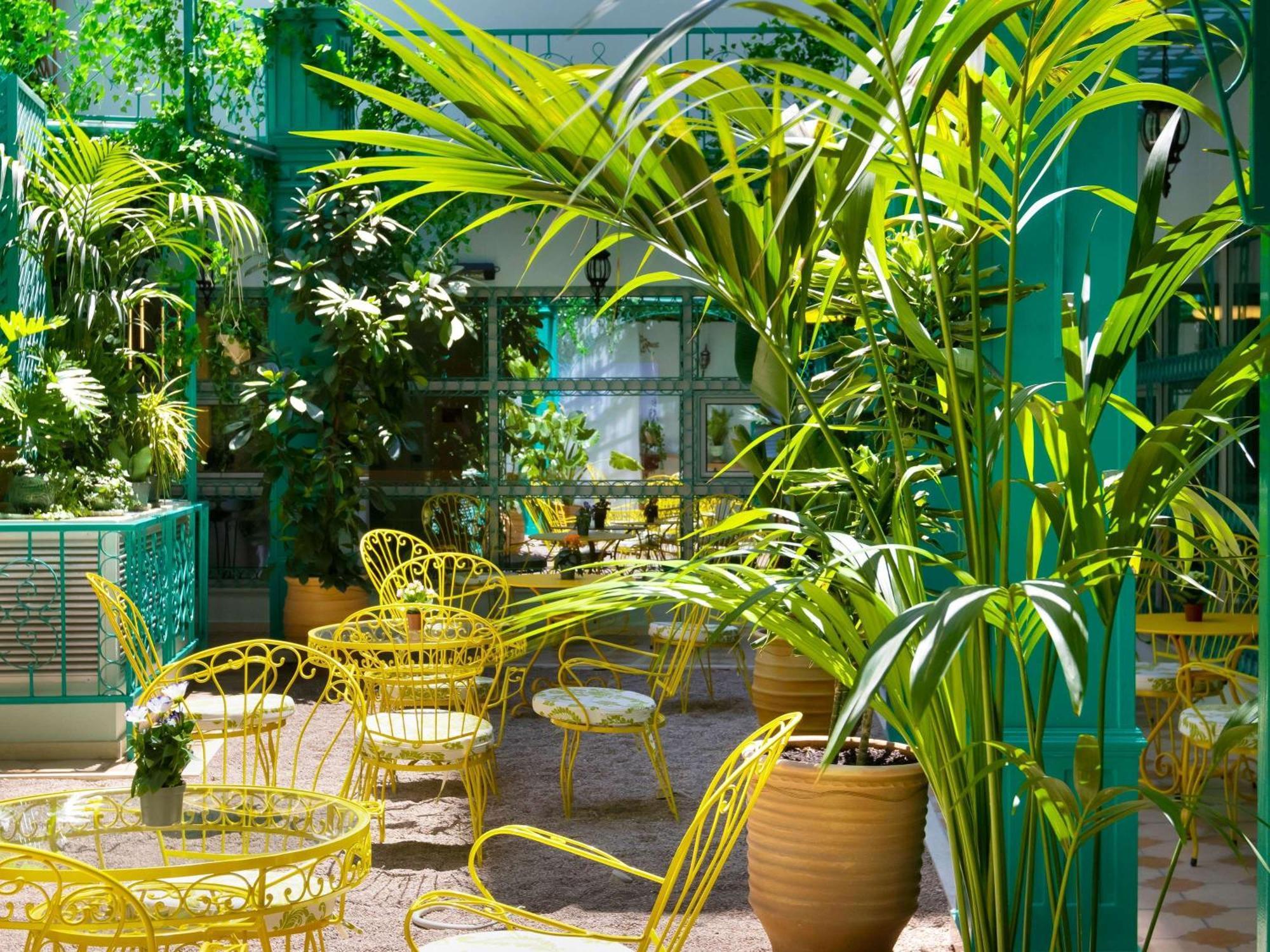 Готель Ibis Styles Athens Routes Екстер'єр фото
